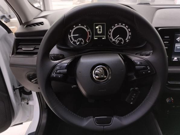 Skoda Rapid II с пробегом 2021 года, цена 1 570 000 рублей, 53582 км, лифтбек, Автокод Объявления