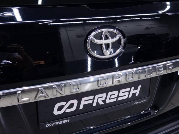 Toyota Land Cruiser 200 Series Рестайлинг 2 с пробегом 2018 года, цена 8 099 000 рублей, 215460 км, внедорожник, Автокод Объявления