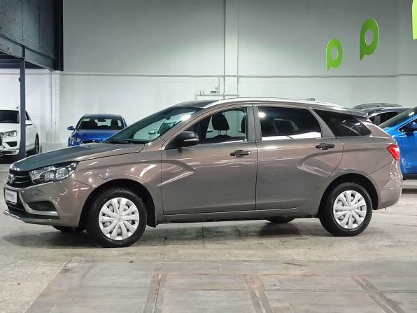 Lada (ВАЗ) Vesta I с пробегом 2021 года, цена 990 000 рублей, 49000 км, универсал, Автокод Объявления