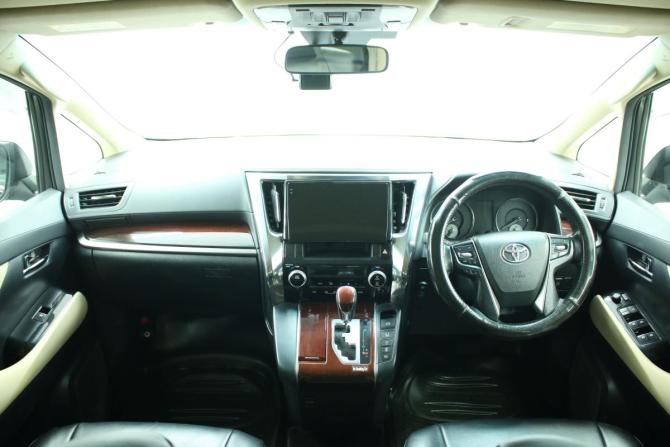 Toyota Alphard III с пробегом 2015 года, цена 3 450 000 рублей, 240288 км, минивэн, Автокод Объявления