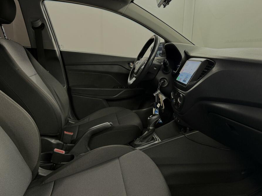Hyundai Solaris II Москва  - изображение 12
