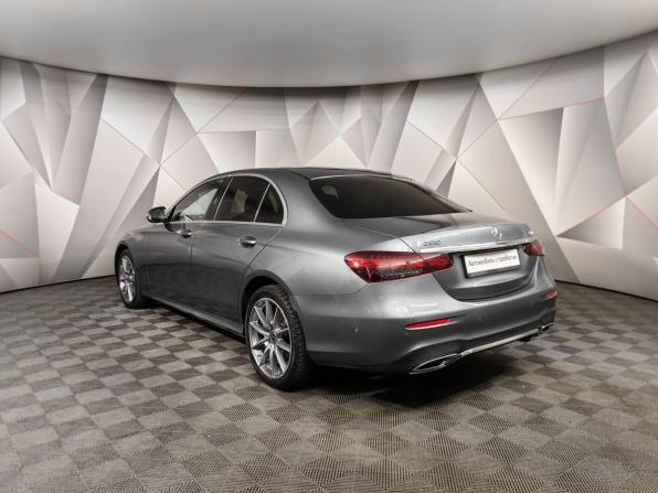 Mercedes-Benz E-Класс V (W213 S213 C238) Рестайлинг с пробегом 2022 года, цена 4 670 000 рублей, 73900 км, седан, Автокод Объявления