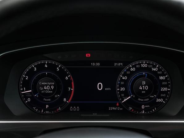 Volkswagen Tiguan II с пробегом 2018 года, цена 1 779 000 рублей, 229610 км, внедорожник, Автокод Объявления