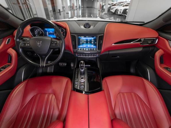 Maserati Levante I с пробегом 2018 года, цена 3 700 000 рублей, 102747 км, внедорожник, Автокод Объявления