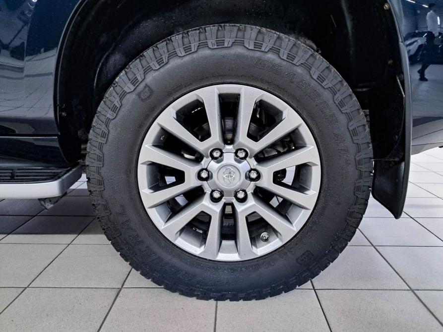 Toyota Land Cruiser Prado 150 Series Рестайлинг 2 Набережные Челны  - изображение 29