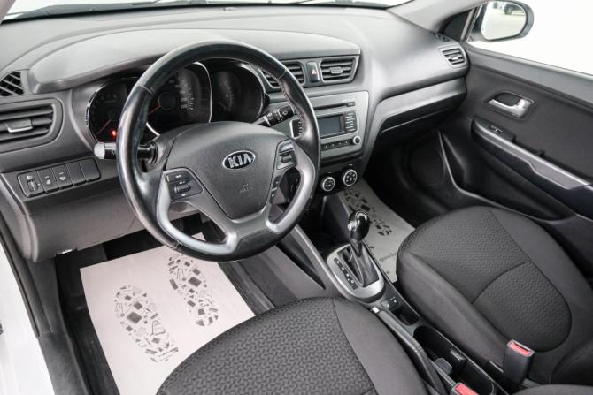 Kia Rio III Рестайлинг с пробегом 2017 года, цена 1 199 000 рублей, 88400 км, седан, Автокод Объявления