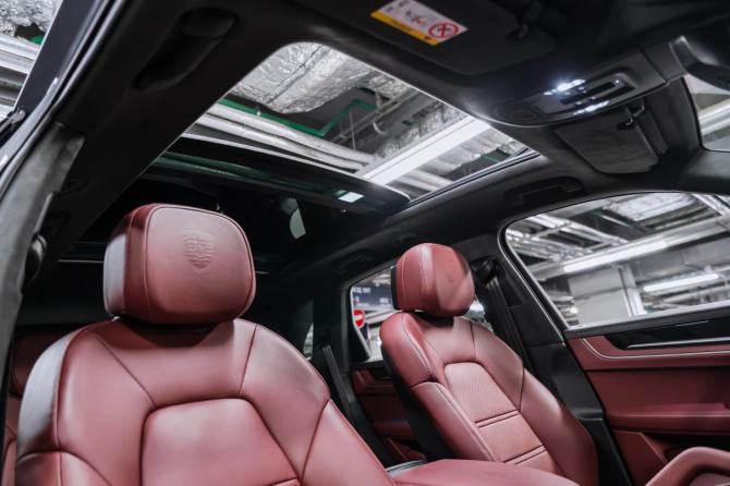 Новый Porsche Cayenne III Рестайлинг 2026 года, цена 18 800 000 рублей, внедорожник, Автокод Объявления