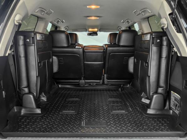 Toyota Land Cruiser 200 Series Рестайлинг 1 с пробегом 2012 года, цена 4 250 000 рублей, 200000 км, внедорожник, Автокод Объявления