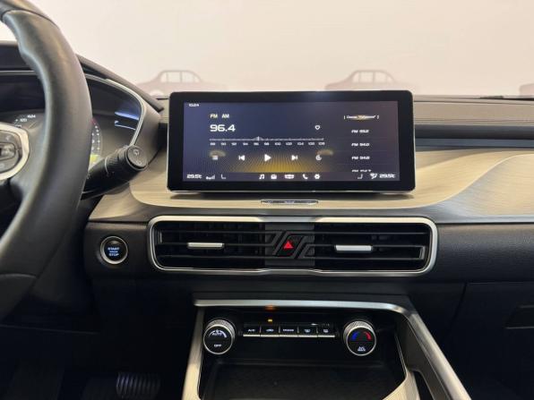 Geely Coolray I с пробегом 2022 года, цена 1 715 000 рублей, 51874 км, внедорожник, Автокод Объявления