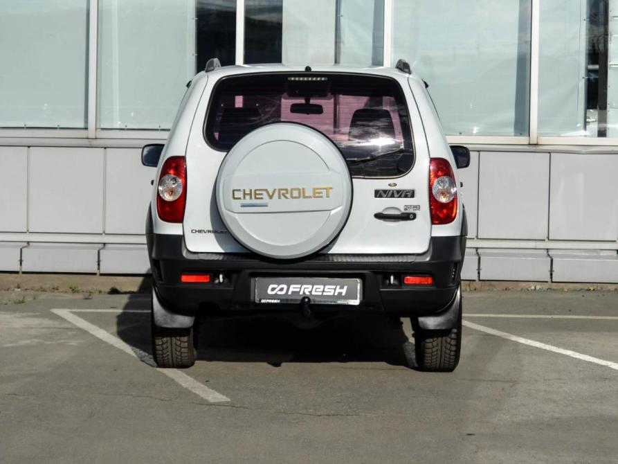 Chevrolet Niva I Рестайлинг Курган  - изображение 4