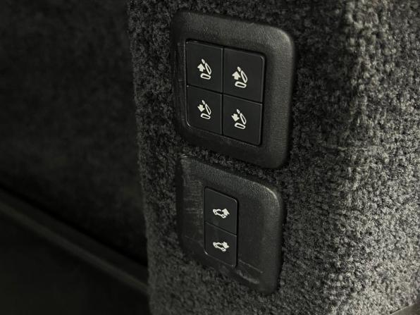 Land Rover Range Rover IV Рестайлинг с пробегом 2019 года, цена 5 200 000 рублей, 148350 км, внедорожник, Автокод Объявления