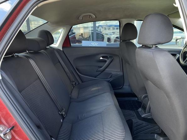 Volkswagen Polo V с пробегом 2012 года, цена 549 000 рублей, 339650 км, седан, Автокод Объявления