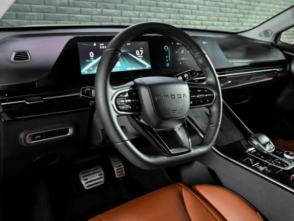 Omoda C5 I с пробегом 2023 года, цена 1 980 000 рублей, 31254 км, внедорожник, Автокод Объявления
