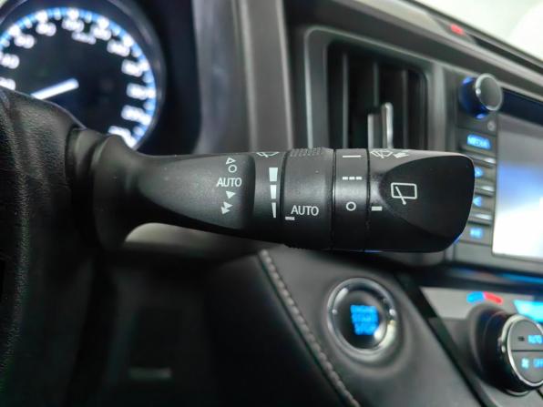 Toyota RAV4 IV (XA40) Рестайлинг с пробегом 2019 года, цена 2 848 000 рублей, 71104 км, внедорожник, Автокод Объявления