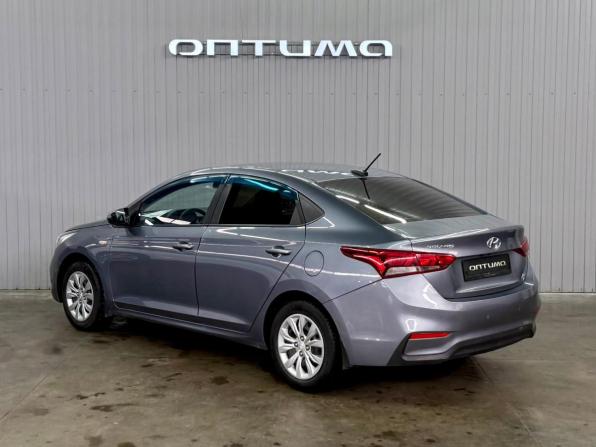 Hyundai Solaris II с пробегом 2017 года, цена 1 297 000 рублей, 168520 км, седан, Автокод Объявления