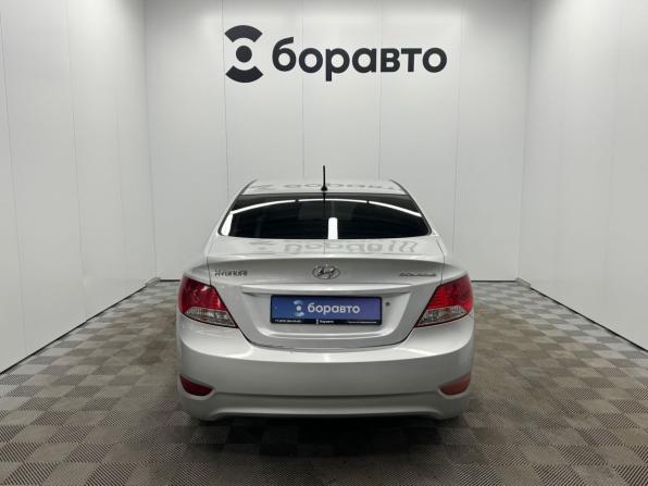 Hyundai Solaris I с пробегом 2013 года, цена 620 000 рублей, 178267 км, седан, Автокод Объявления