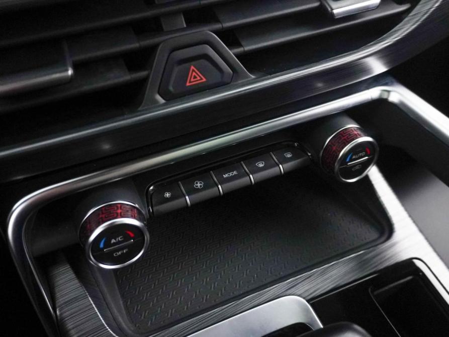 Geely Tugella I Рестайлинг Москва  - изображение 19
