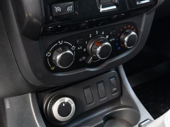 Renault Duster I Рестайлинг с пробегом 2016 года, цена 1 137 600 рублей, 159584 км, внедорожник, Автокод Объявления