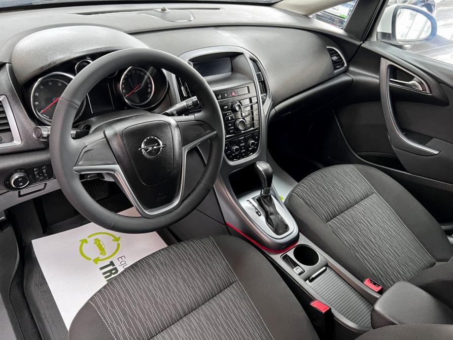 Opel Astra J Рестайлинг Тверь  - изображение 9