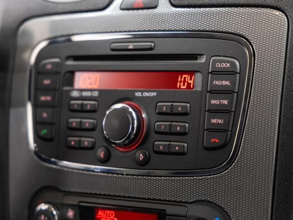 Ford Focus II Рестайлинг с пробегом 2010 года, цена 588 000 рублей, 168545 км, хэтчбек, Автокод Объявления