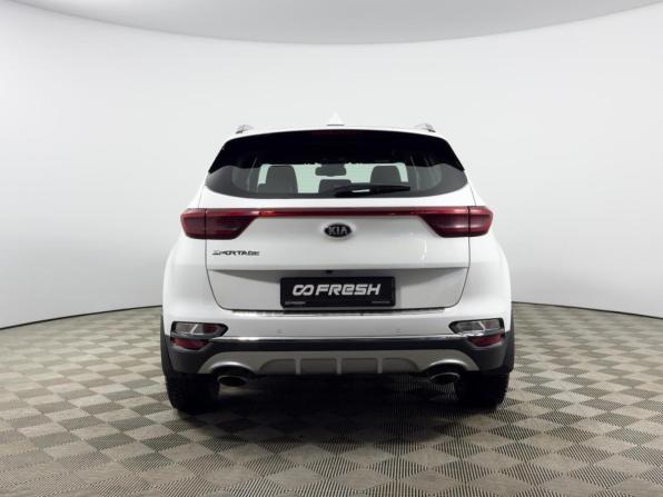 Kia Sportage IV Рестайлинг с пробегом 2019 года, цена 2 109 900 рублей, 176734 км, внедорожник, Автокод Объявления
