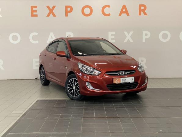 Hyundai Solaris I с пробегом 2014 года, цена 750 000 рублей, 195189 км, седан, Автокод Объявления
