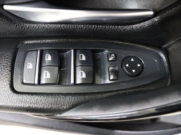 BMW 3 серии VI (F3x) Рестайлинг с пробегом 2015 года, цена 1 920 000 рублей, 111339 км, седан, Автокод Объявления