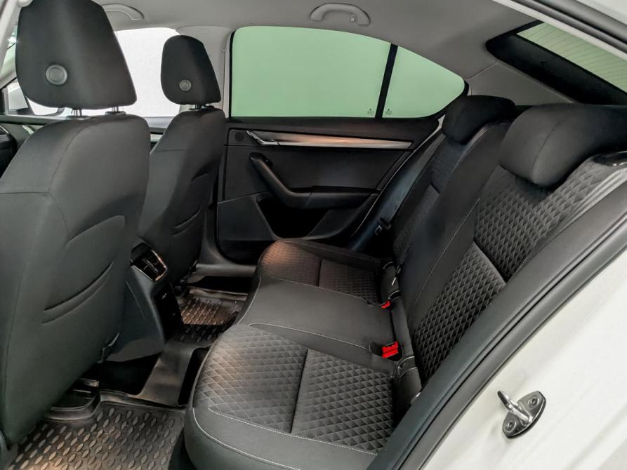 Skoda Octavia III (A7) Рестайлинг Санкт-Петербург  - изображение 12