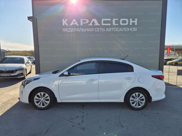 Kia Rio IV Рестайлинг с пробегом 2021 года, цена 1 660 000 рублей, 103706 км, седан, Автокод Объявления