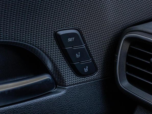 Hyundai Santa Fe IV с пробегом 2019 года, цена 2 898 000 рублей, 92766 км, внедорожник, Автокод Объявления