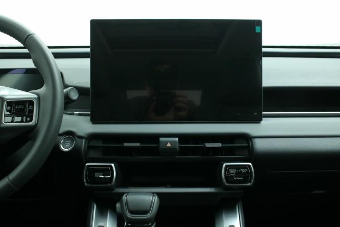 Toyota RAV4 VI (XA60) с пробегом 2025 года, цена 4 295 000 рублей, 15 км, внедорожник, Автокод Объявления
