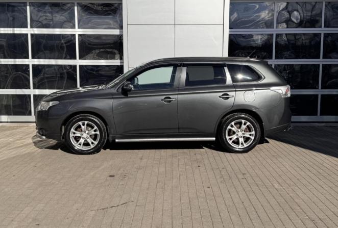 Mitsubishi Outlander II Рестайлинг с пробегом 2013 года, цена 1 020 000 рублей, 383159 км, внедорожник, Автокод Объявления