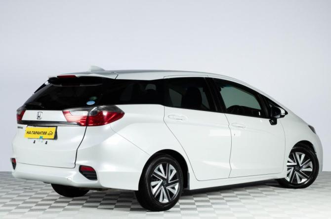 Honda Shuttle II с пробегом 2016 года, цена 1 439 000 рублей, 126800 км, универсал, Автокод Объявления