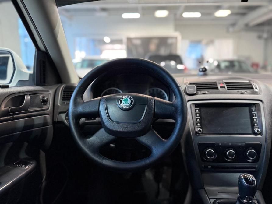 Skoda Octavia II (A5) Рестайлинг Челябинск  - изображение 10