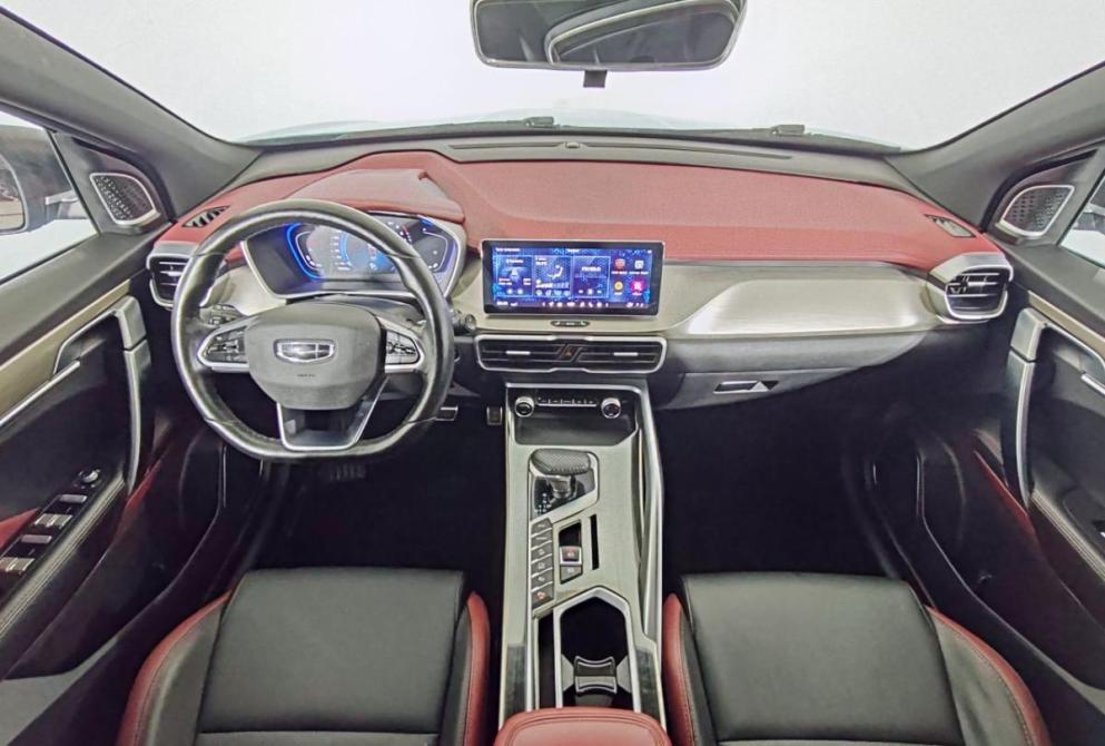 Geely Coolray I Ярославль  - изображение 10