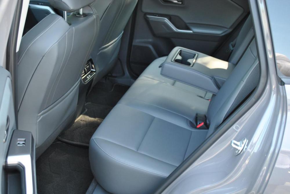 Toyota RAV4 VI (XA60) Москва  - изображение 17