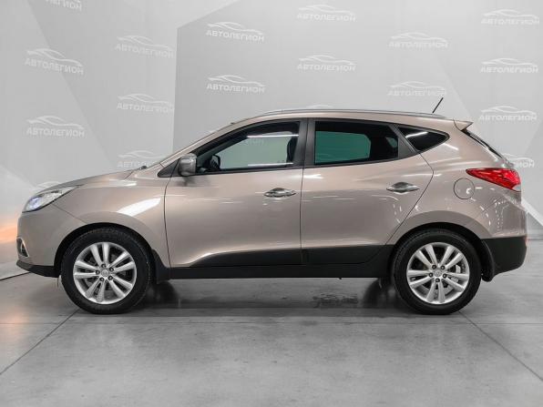 Hyundai ix35 I с пробегом 2011 года, цена 1 530 000 рублей, 212000 км, внедорожник, Автокод Объявления