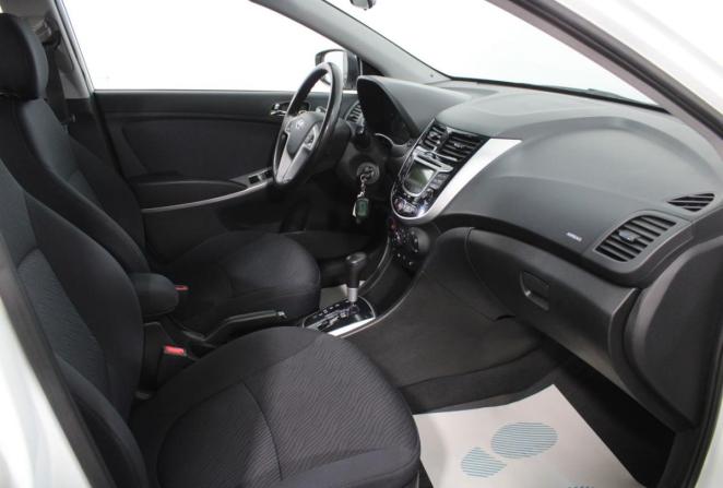 Hyundai Solaris I с пробегом 2012 года, цена 920 000 рублей, 80121 км, седан, Автокод Объявления