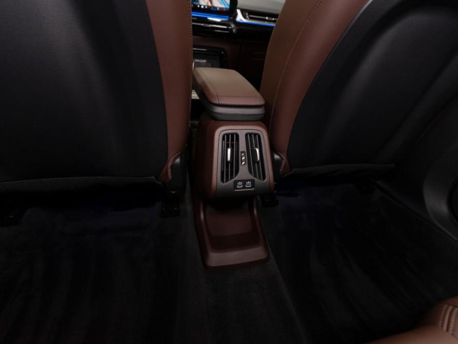 BMW X1 III (U11/U12) Москва  - изображение 27