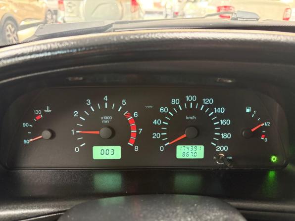 Chevrolet Niva I Рестайлинг с пробегом 2011 года, цена 394 000 рублей, 174390 км, внедорожник, Автокод Объявления