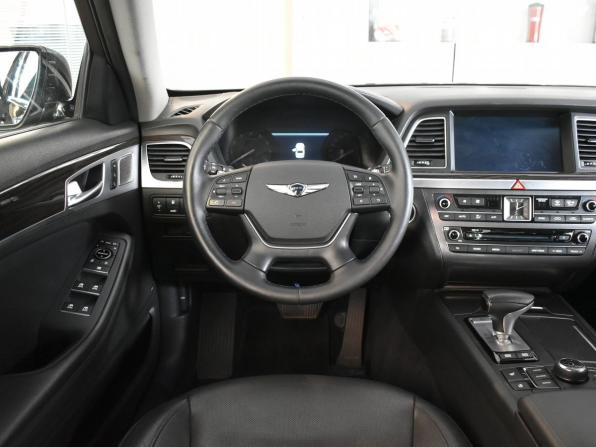 Genesis G80 I с пробегом 2018 года, цена 1 950 000 рублей, 242974 км, седан, Автокод Объявления