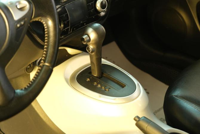 Nissan Juke I с пробегом 2013 года, цена 1 299 000 рублей, 177000 км, внедорожник, Автокод Объявления