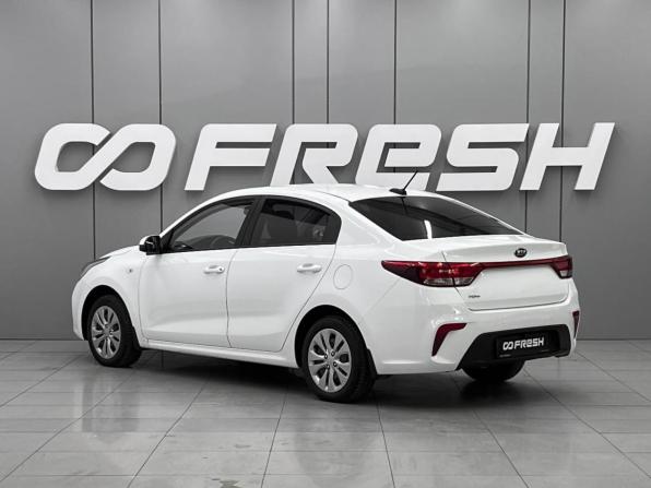Kia Rio IV с пробегом 2018 года, цена 1 220 000 рублей, 149702 км, седан, Автокод Объявления