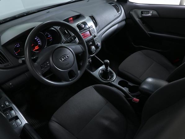 Kia Cerato II с пробегом 2010 года, цена 630 000 рублей, 272600 км, седан, Автокод Объявления