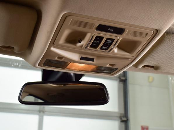 Jaguar XJ IV (X351) с пробегом 2011 года, цена 1 764 995 рублей, 192740 км, седан, Автокод Объявления