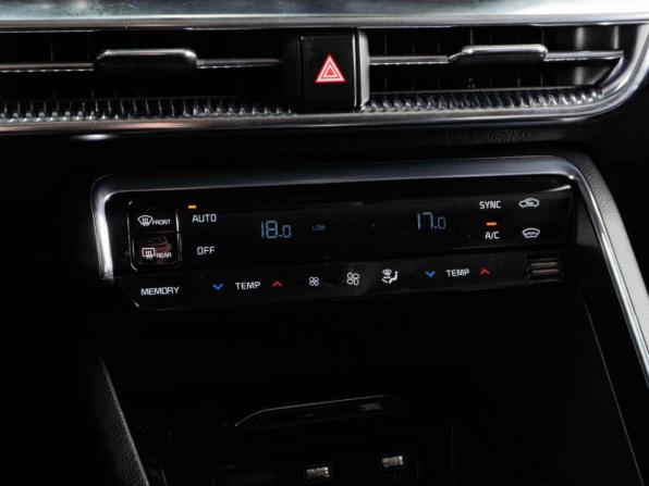 Kia K5 III с пробегом 2020 года, цена 2 335 000 рублей, 105287 км, седан, Автокод Объявления