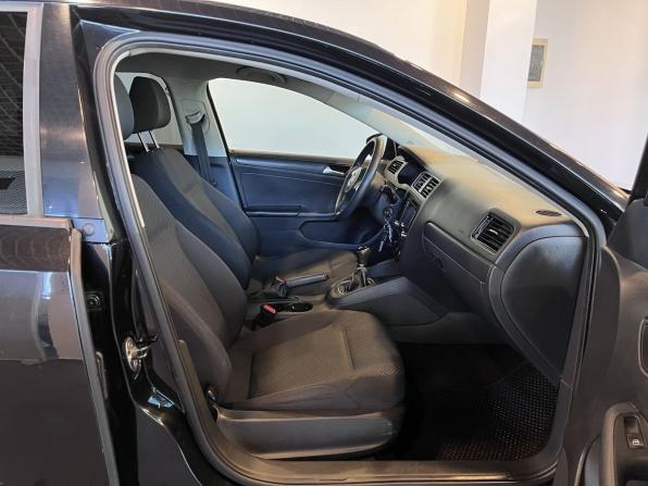 Volkswagen Jetta VI с пробегом 2013 года, цена 890 000 рублей, 257948 км, седан, Автокод Объявления