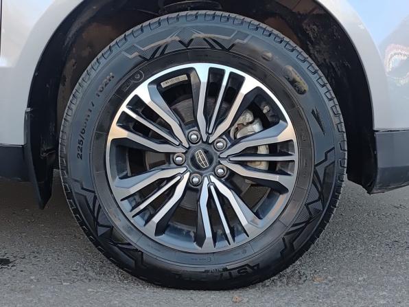 Geely Emgrand X7 I Рестайлинг 2 с пробегом 2021 года, цена 1 456 000 рублей, 50113 км, внедорожник, Автокод Объявления