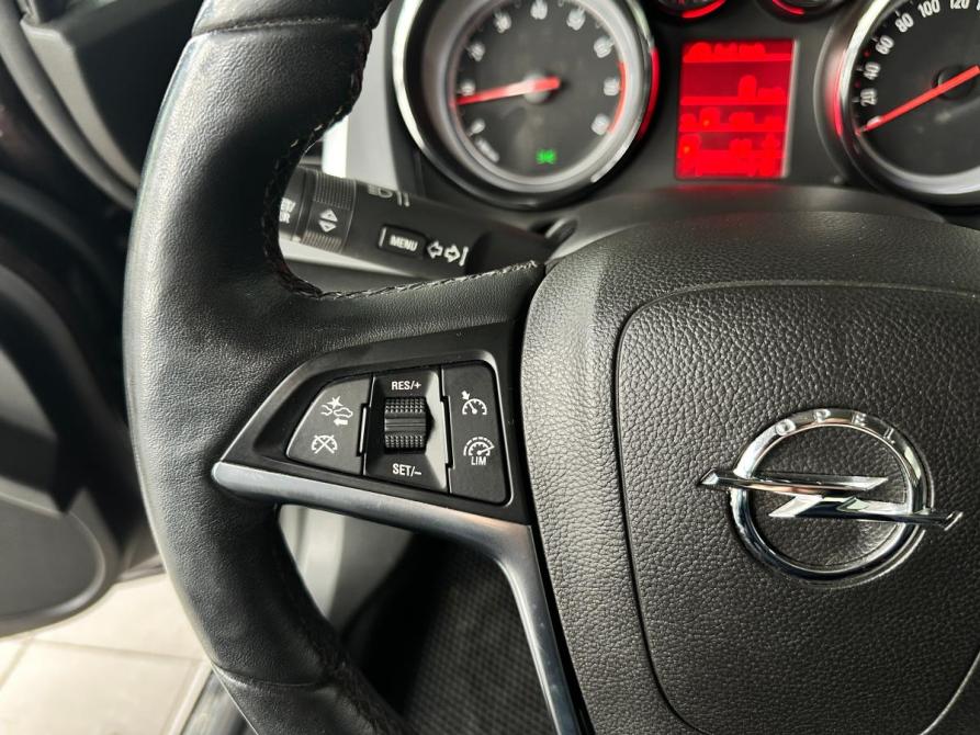Opel Astra J Рестайлинг Санкт-Петербург  - изображение 18
