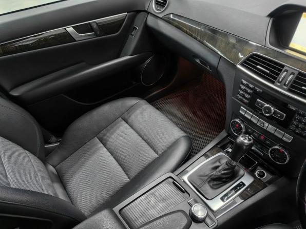 Mercedes-Benz C-Класс III (W204) Рестайлинг с пробегом 2011 года, цена 1 400 000 рублей, 113660 км, седан, Автокод Объявления